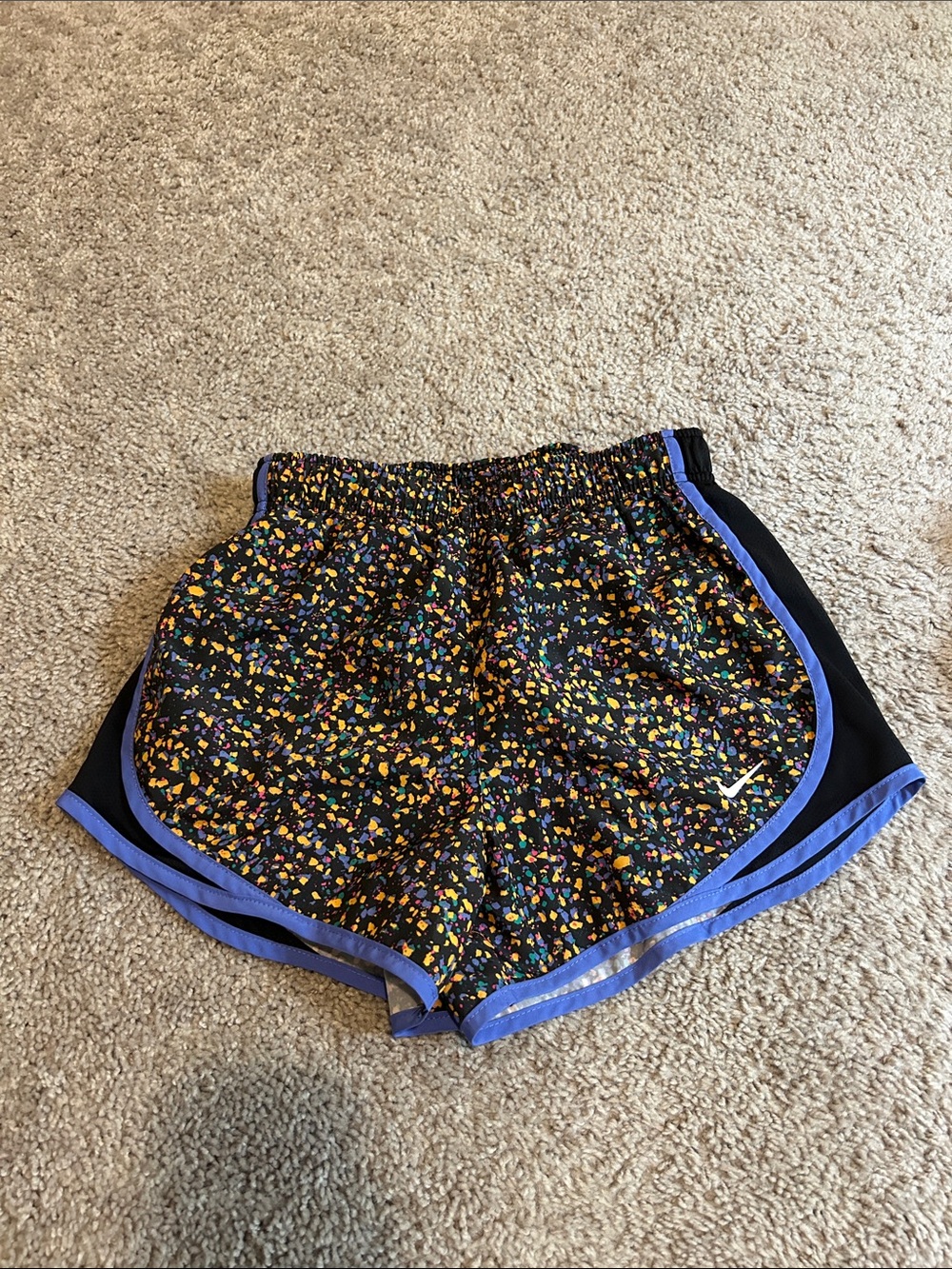 Nike Women XS Run Shorts